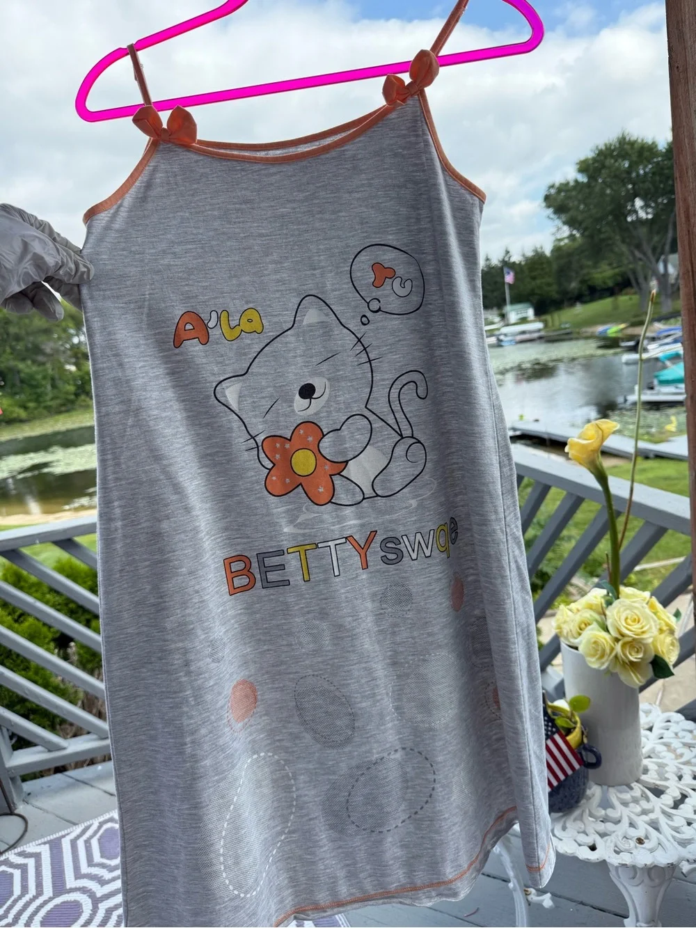 N/A soft gray
